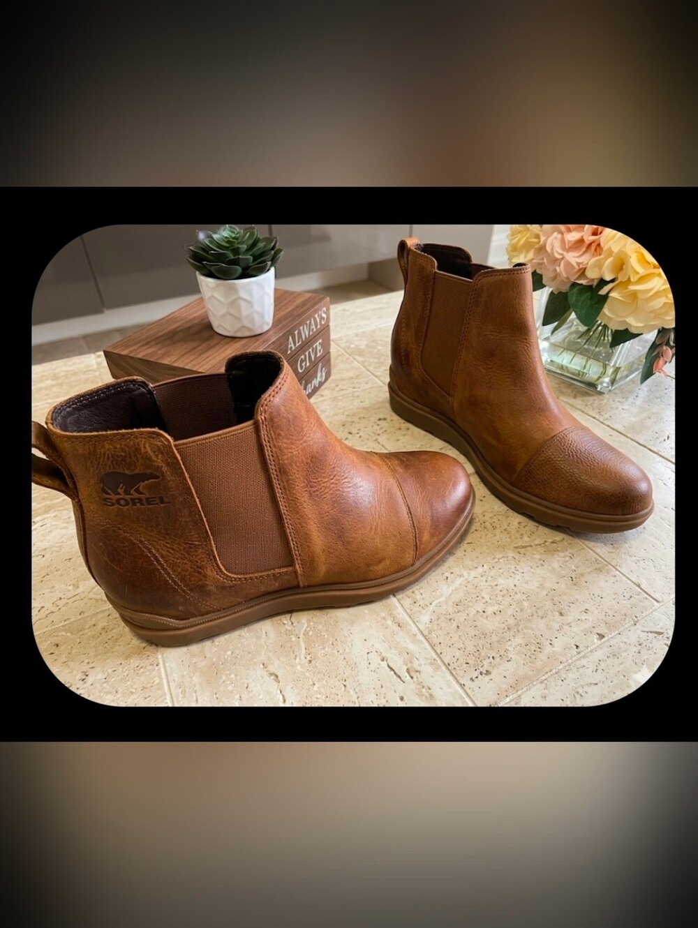 Sorel Cognac Leather Chelsea Ankle Boots 6
